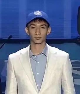 张俊生CBA首秀一定不会差的！

       在2026年CBA选秀大会上，新