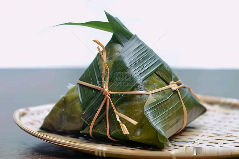 《真实游戏》
我不知道游戏什么时候结束，我的人生快要结束了，我不知道人生走要折腾