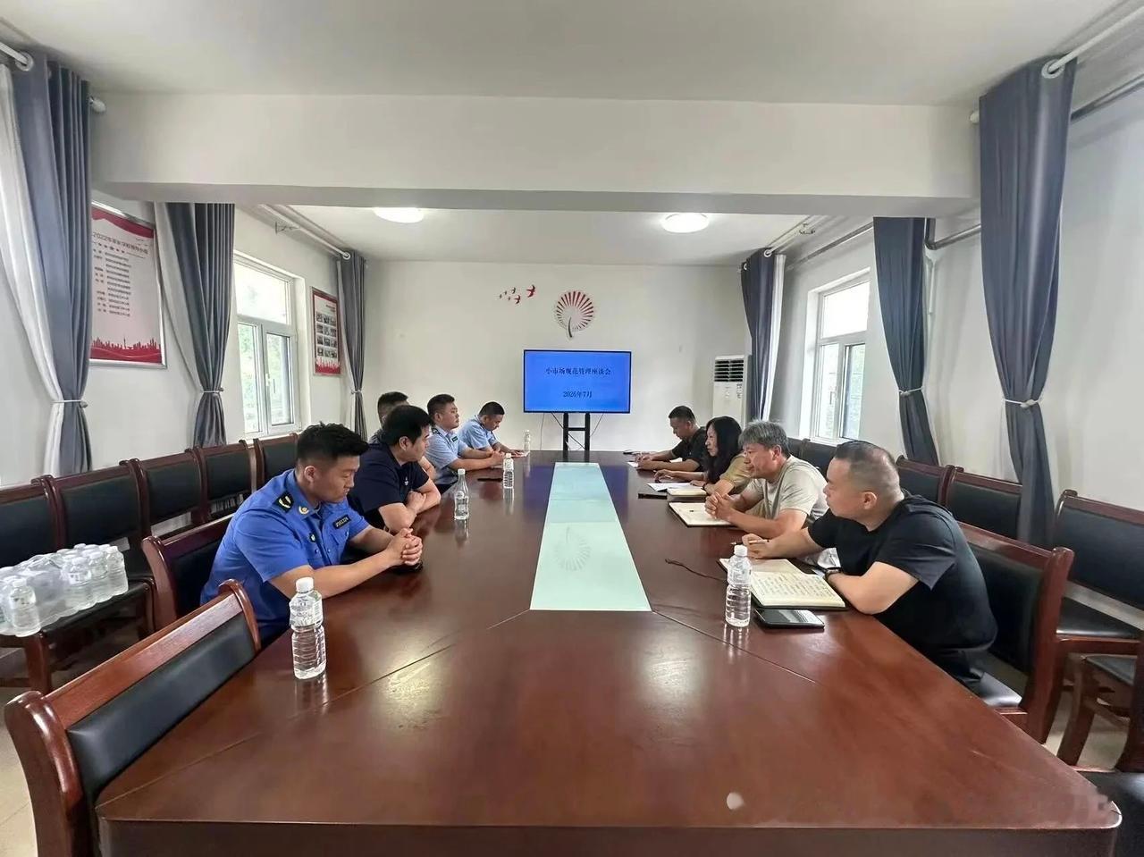 滨州对胜利油田一分厂老牌夜市开展规范整治 升级留住烟火气
 

7月7日，山东滨