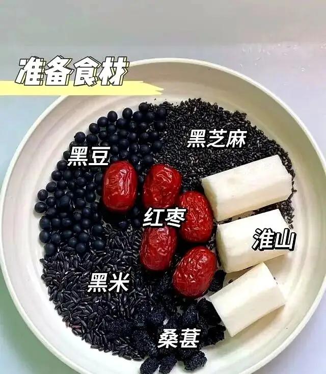 老伴退休不会做饭，一日三餐全年无休，我想争取每月4天休息日，给钱补偿也行
 
老