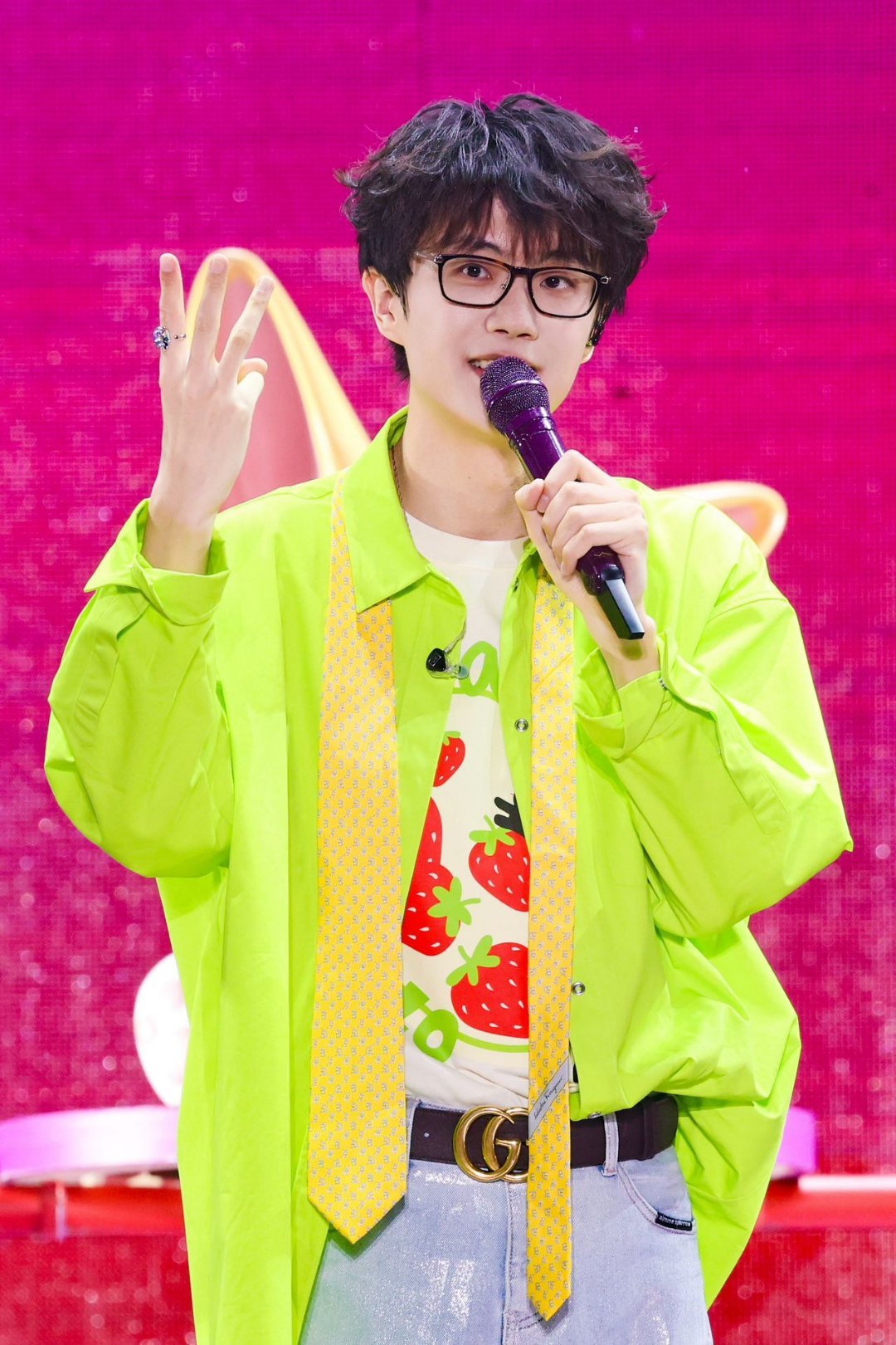 许嵩明天有新歌 九专《安泊猜想》全专终于来了！将于明天上午十点上线，我将全力循环