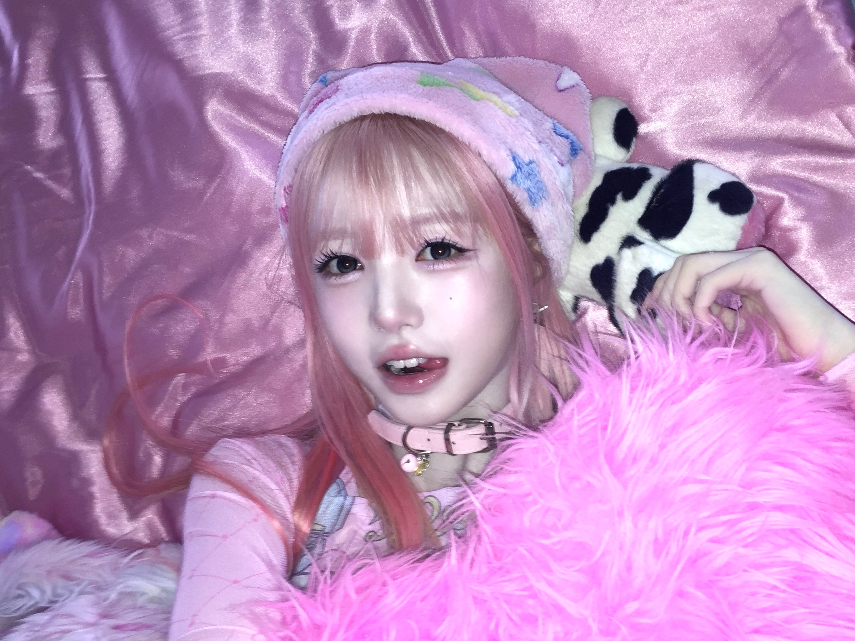 tripleS 金采湲 🩷💜 