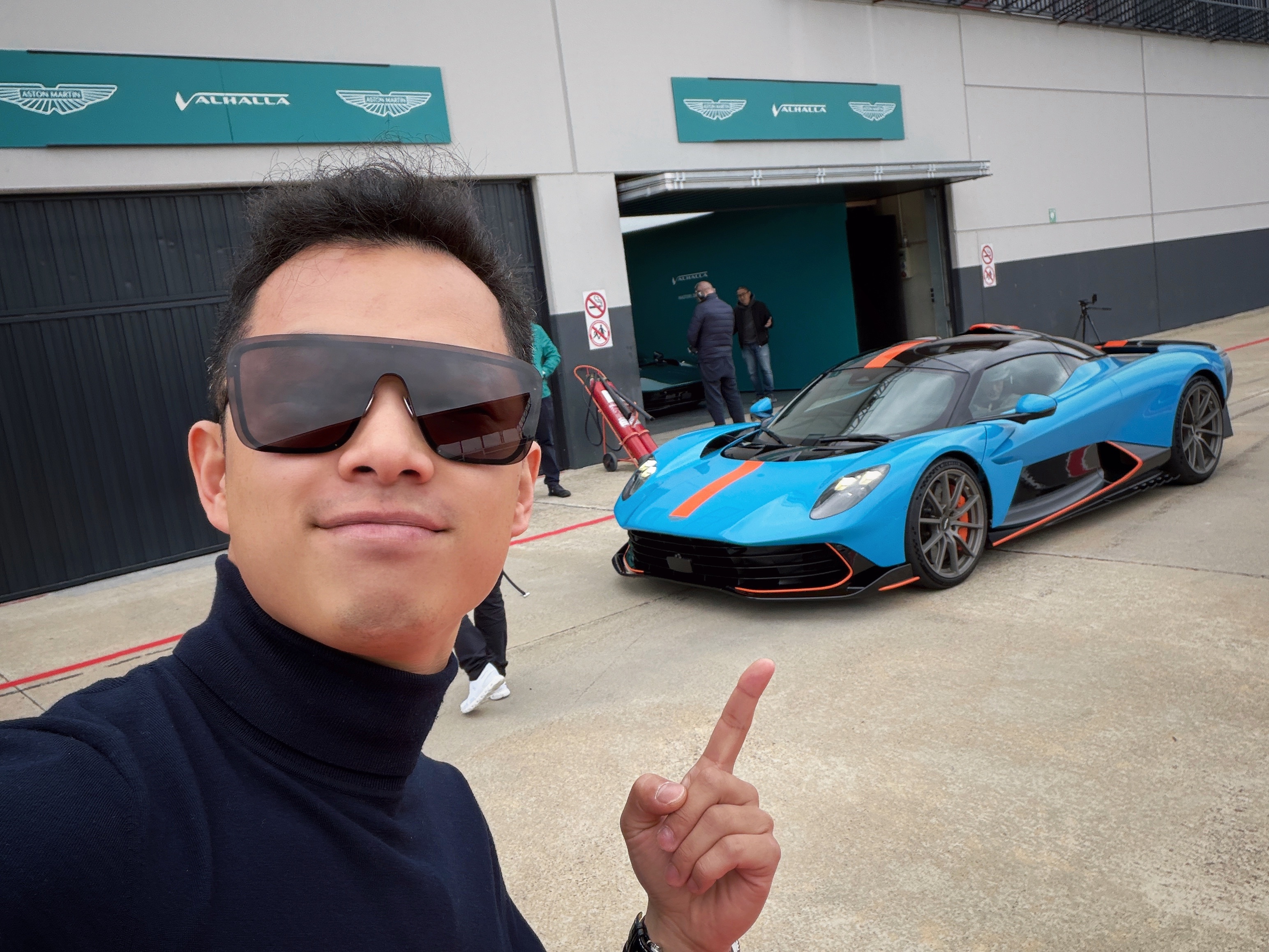 1079匹量产版阿斯顿马丁Valhalla全球首试🌍，角度开起来🚀🛰️ ！