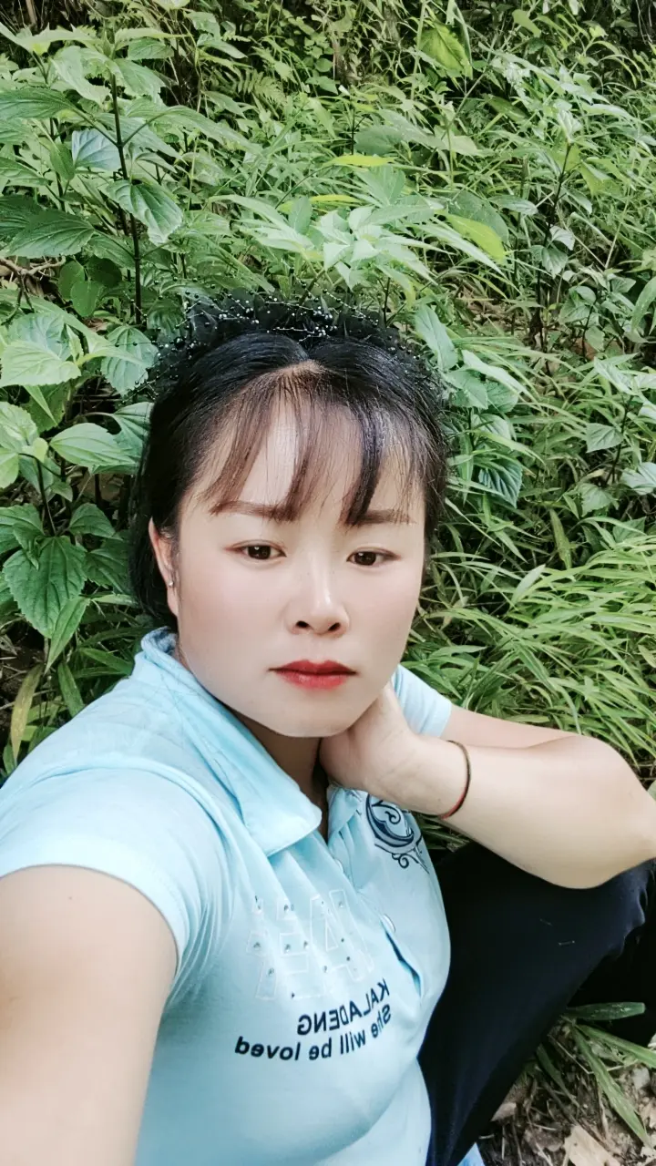 往后余生在我的心里，再也不会出现爱情二字