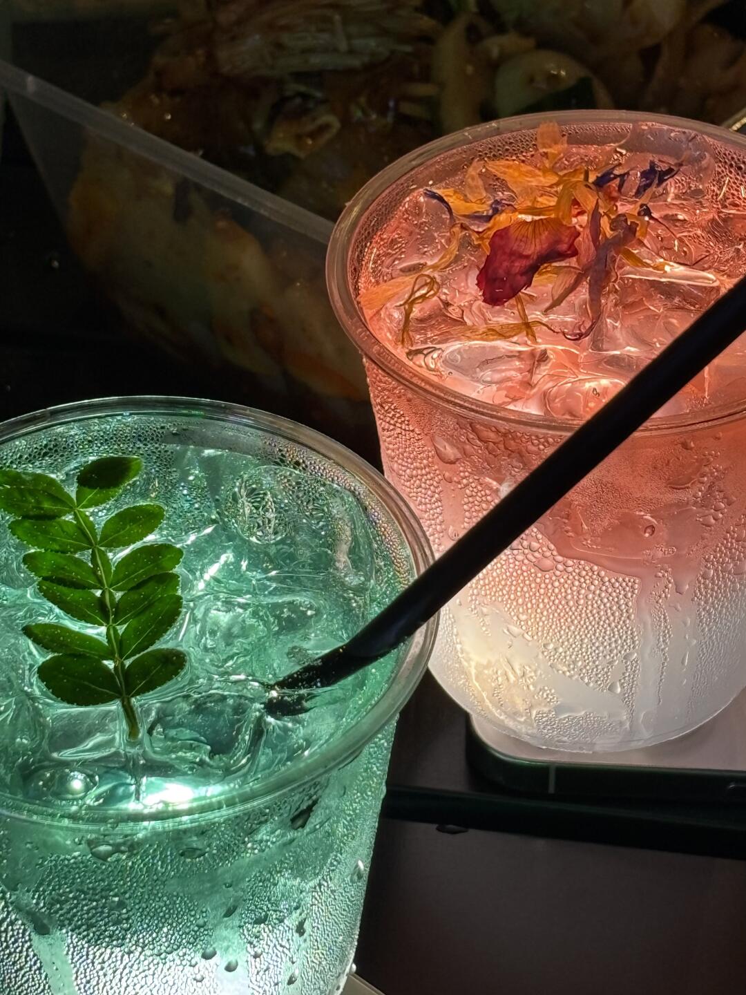 来广州喝18r的酒了🍹