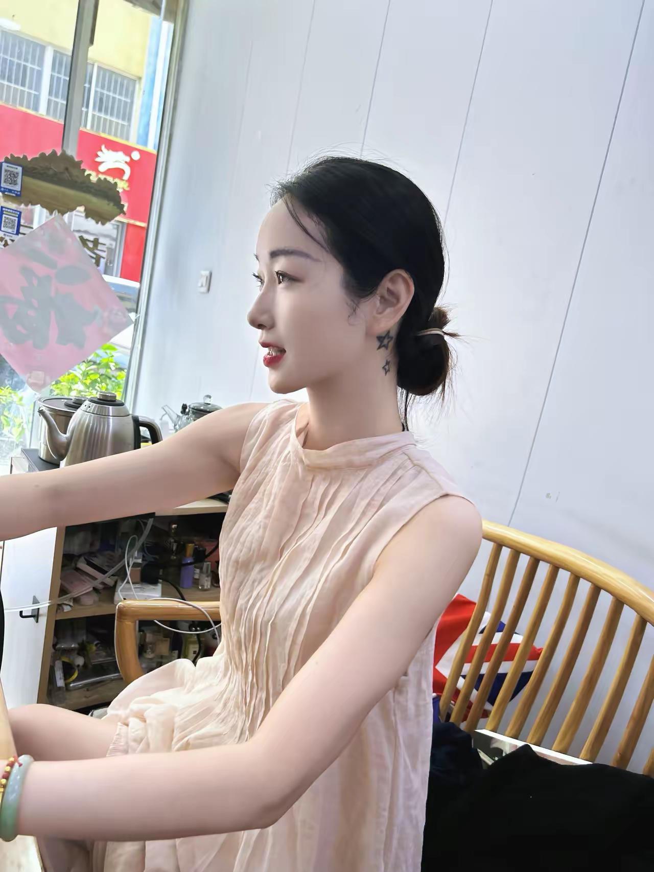 什么样的女人算自然美