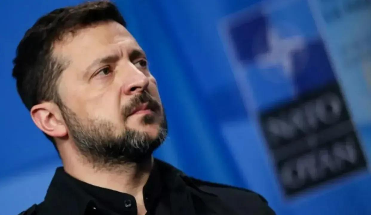 以辞职换和平，泽连斯基能否全身而退？
从28条的离谱操作来看，美国其实是要铁了心