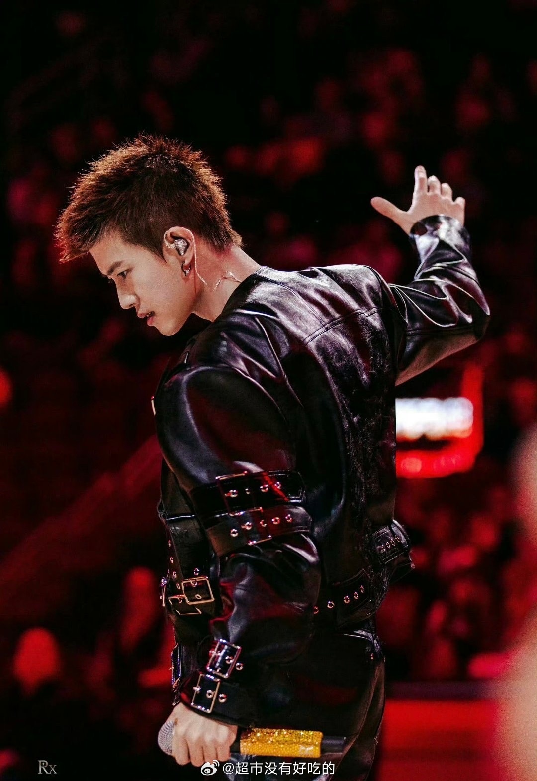 任嘉伦3.2斑马音乐节活动要来了，将首唱新个人专辑《37·单枪匹马》，被演戏耽误