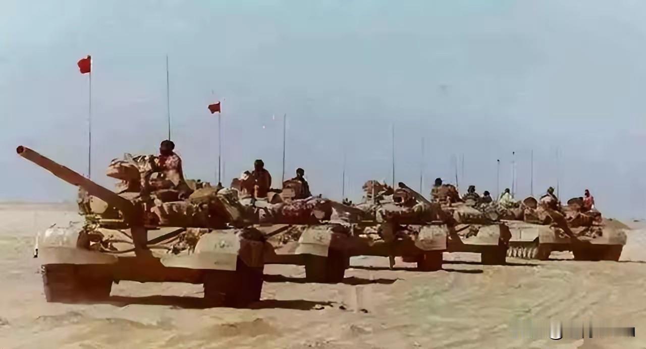 俄专家称中国陆军有3000多
门火箭炮 火力全球第一
俄罗斯军事评论员里亚博夫称