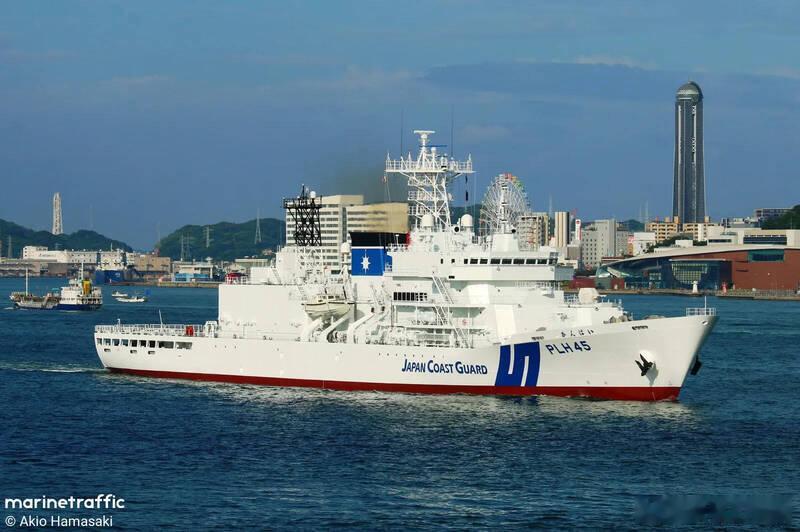 避台风！日本海上保安厅3艘巡逻船罕见“纵贯台湾海峡”海外新鲜事 “巴威”台风携带