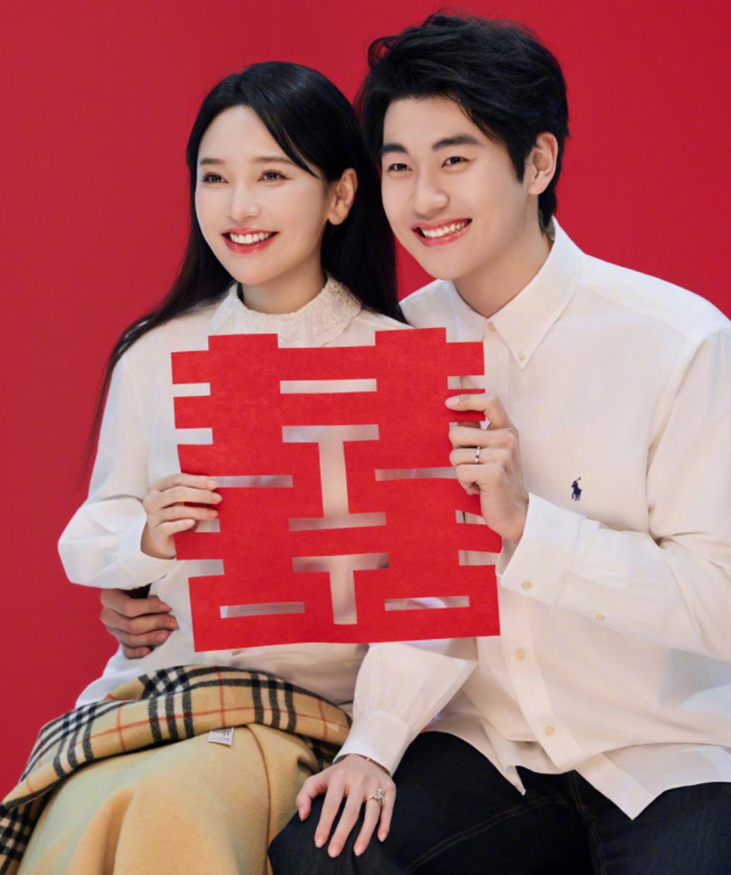 原来是真爱啊！

这下吃瓜群众都傻眼了。

站在女性的角度，以为男生只是玩玩，为