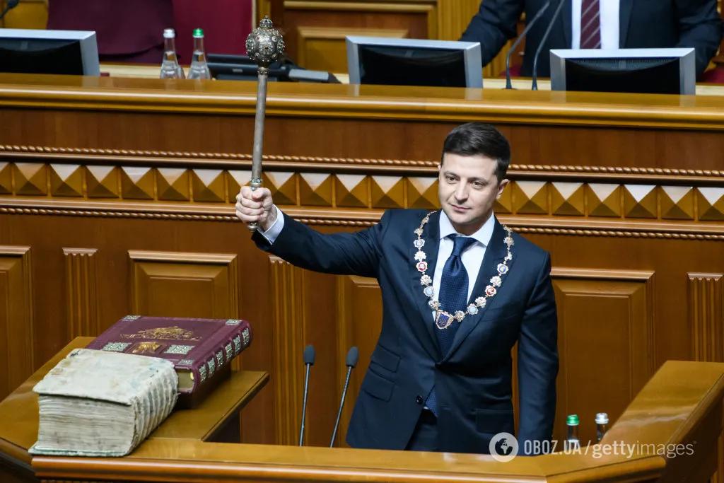 这7张照片，记录的是乌克兰总统泽连斯基的变化；这7张照片，是时间老人不公平地对泽