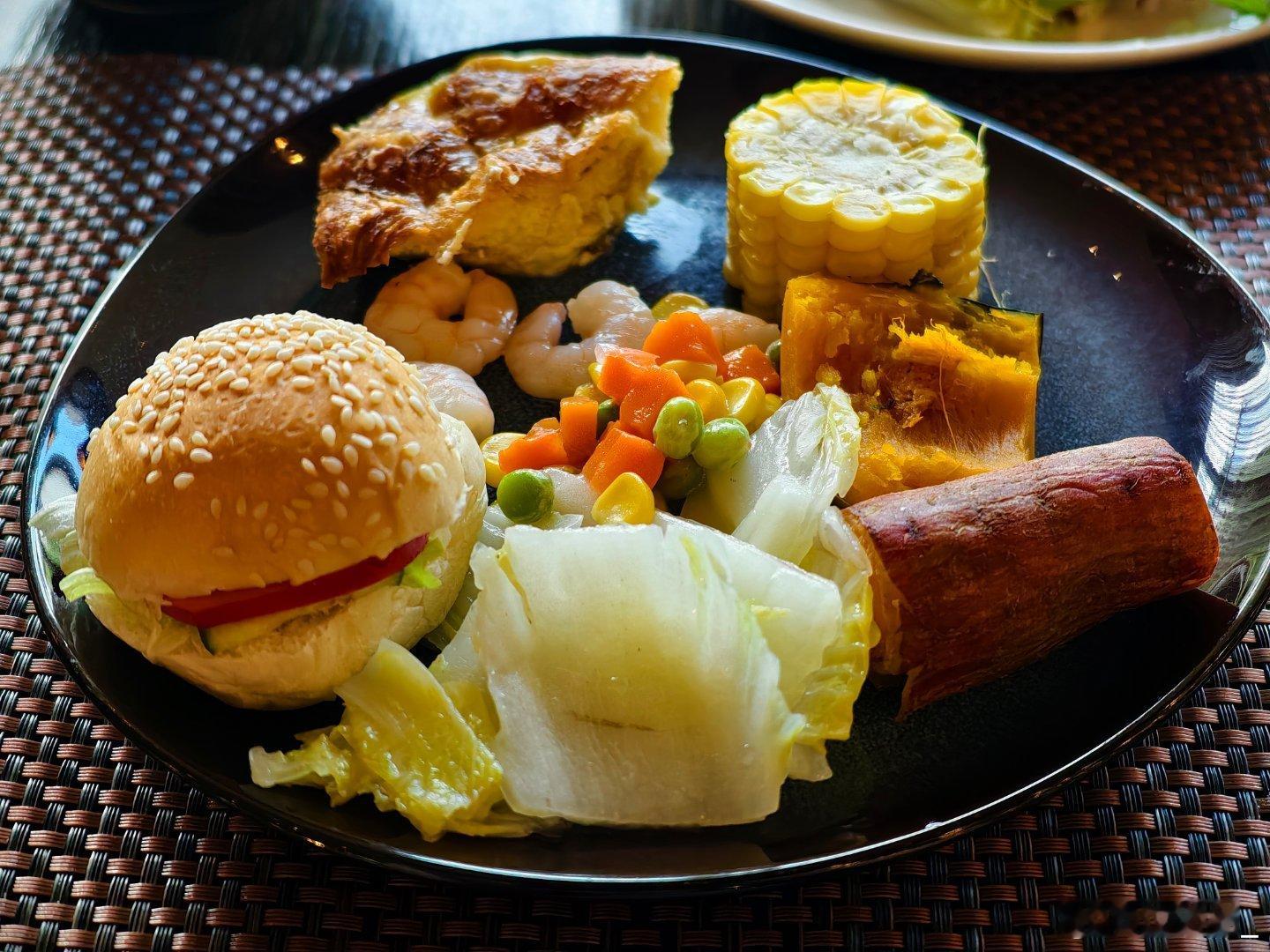 早越来越瘦的每一天从健康饮食做起不过它家的三餐都做得蛮不错的虽然品类不多，但是胜
