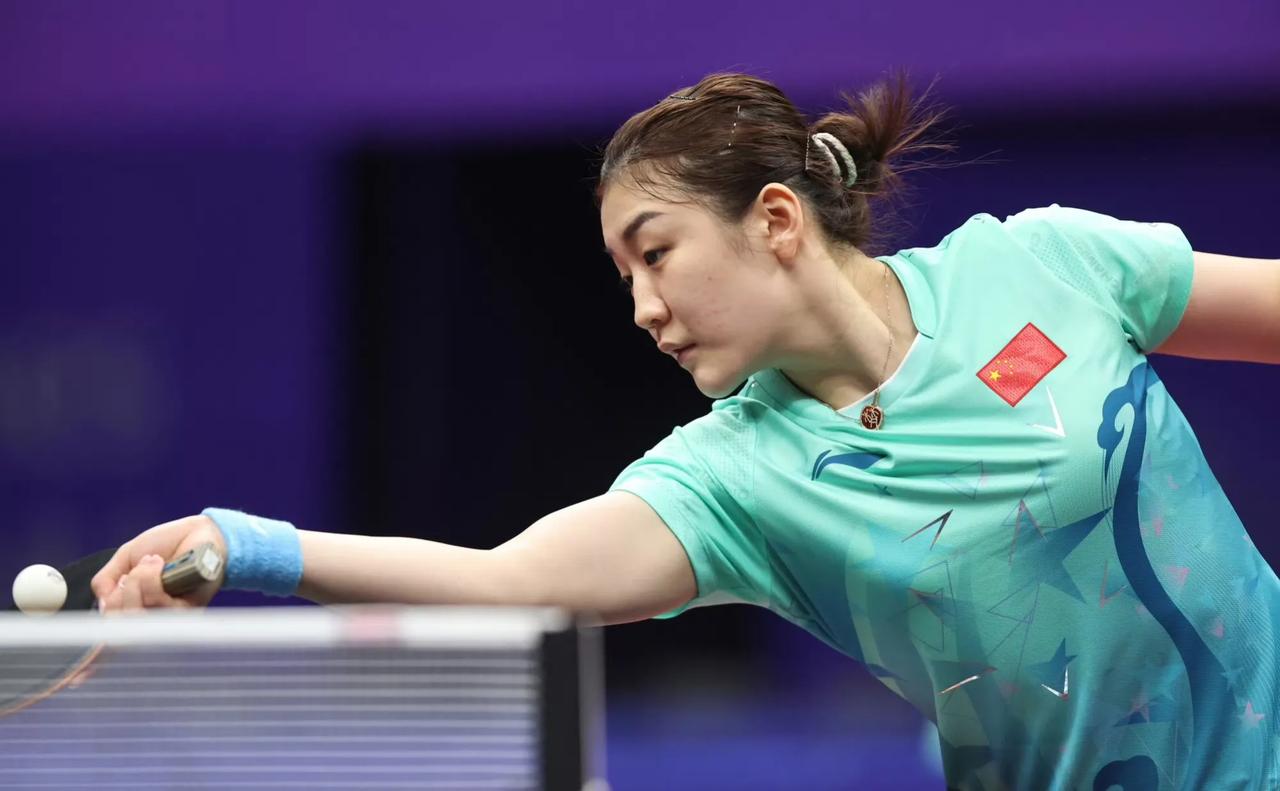 亚运会，陈梦两次打对手11-0！

女团1/4决赛，第一盘，陈梦对阵越南选手，第