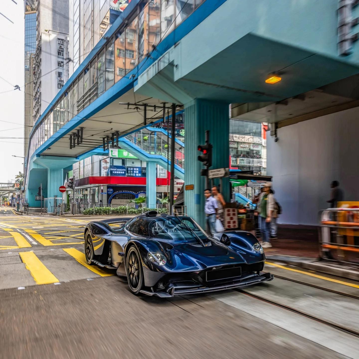 香港|| Aston Martin Valkyrie Spider 港...