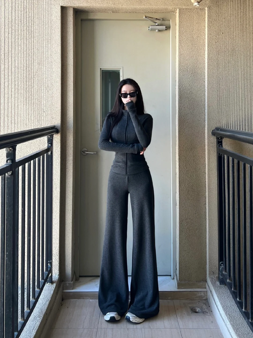 休闲组我今天穿的是一身套装！