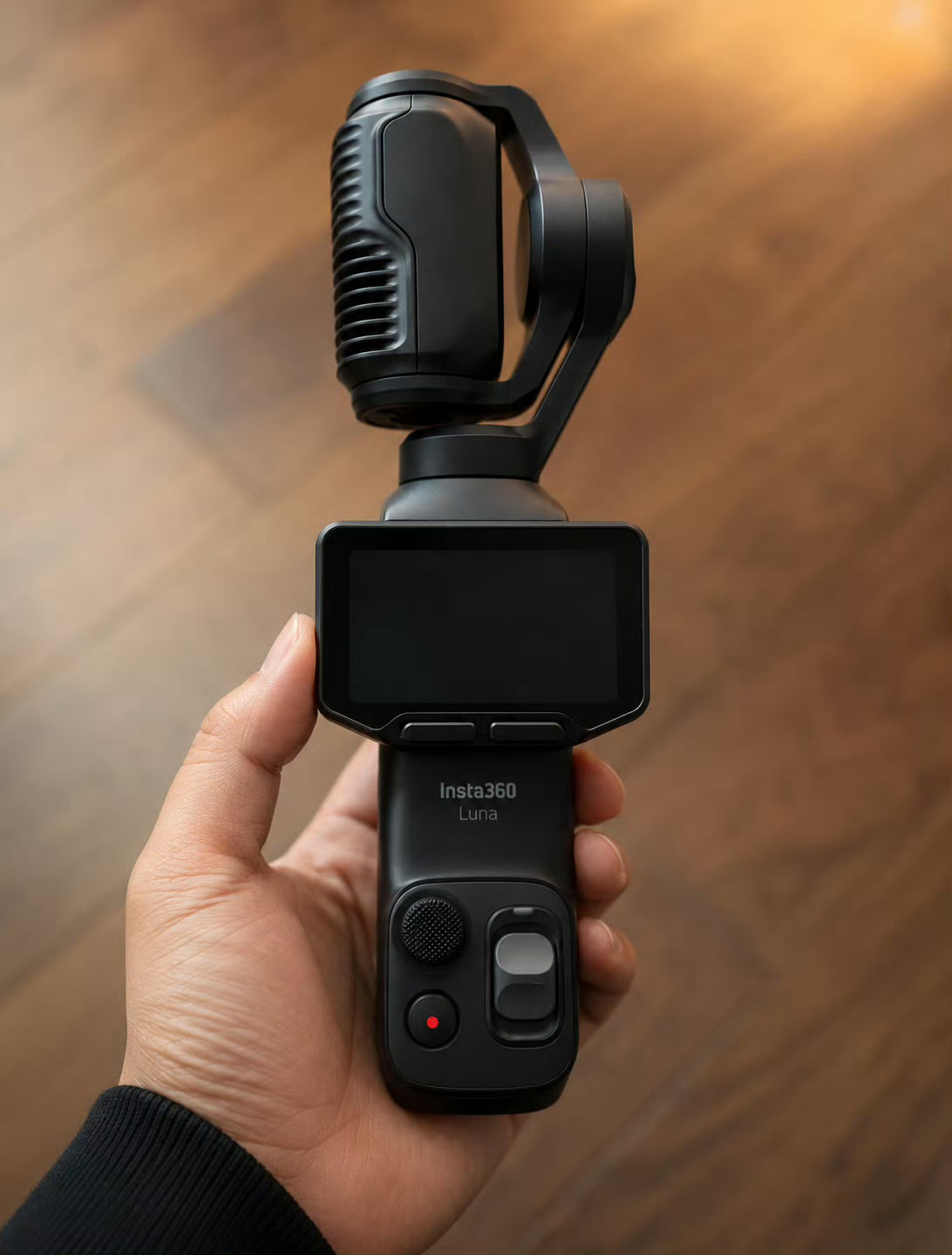 大疆Pocket4P大疆Pocket4P都开始发测评内容了，而影石的insta3