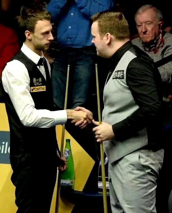 今晚斯诺克德国大师赛决赛：特鲁姆普VS墨菲。
特鲁姆普：世界第一，2005年转职