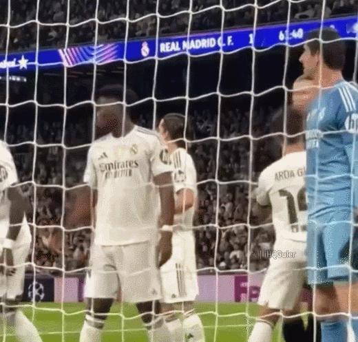 居莱尔：让我防哈兰德啊？ 