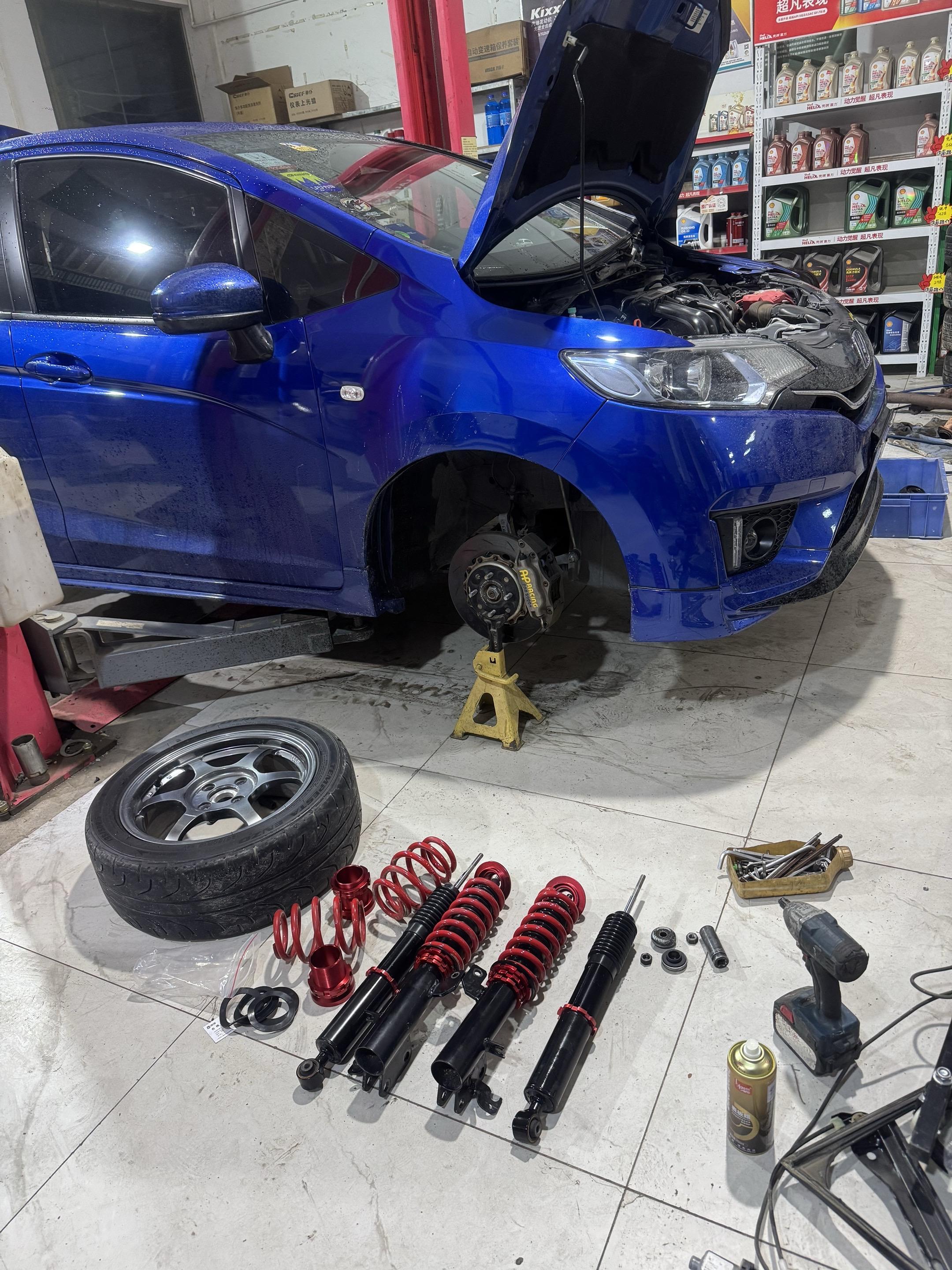 给大家推荐一款好用不贵的绞牙，只要一千多。