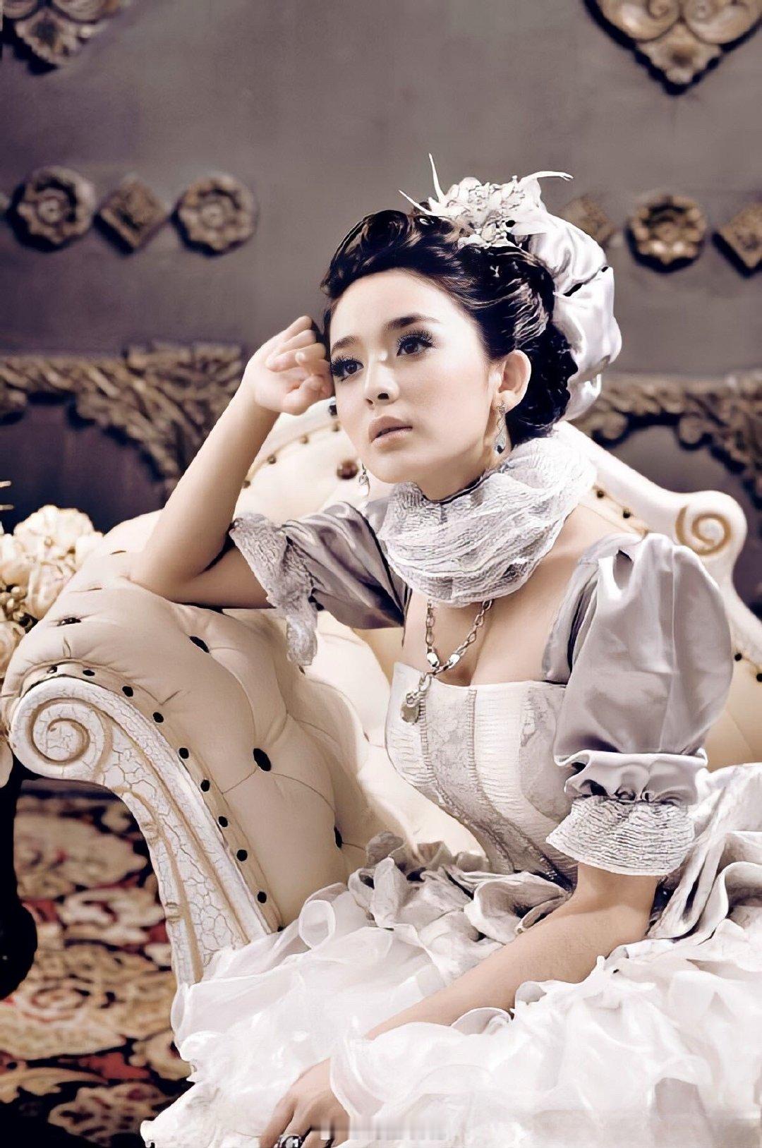 娜扎·如果忧郁是种天赋 