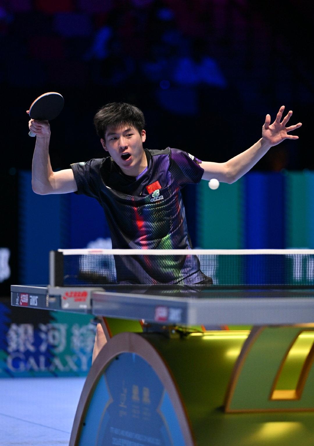 王楚钦、温瑞博晋级16强!陈垣宇出局!
4月1日，2026乒乓球澳门男子世界杯小