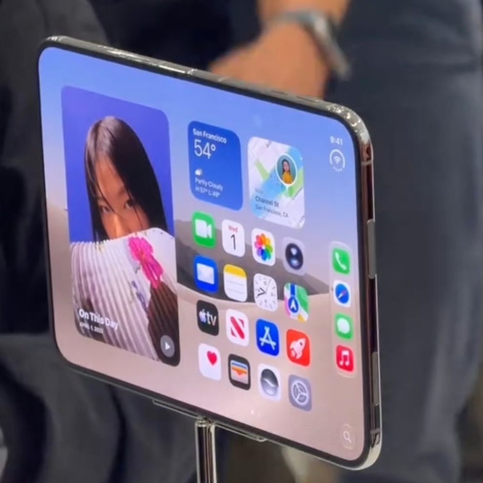 iPhoneDuo上手评测真机还没摸到[泪]看有人说没长焦、MagSafe 配件
