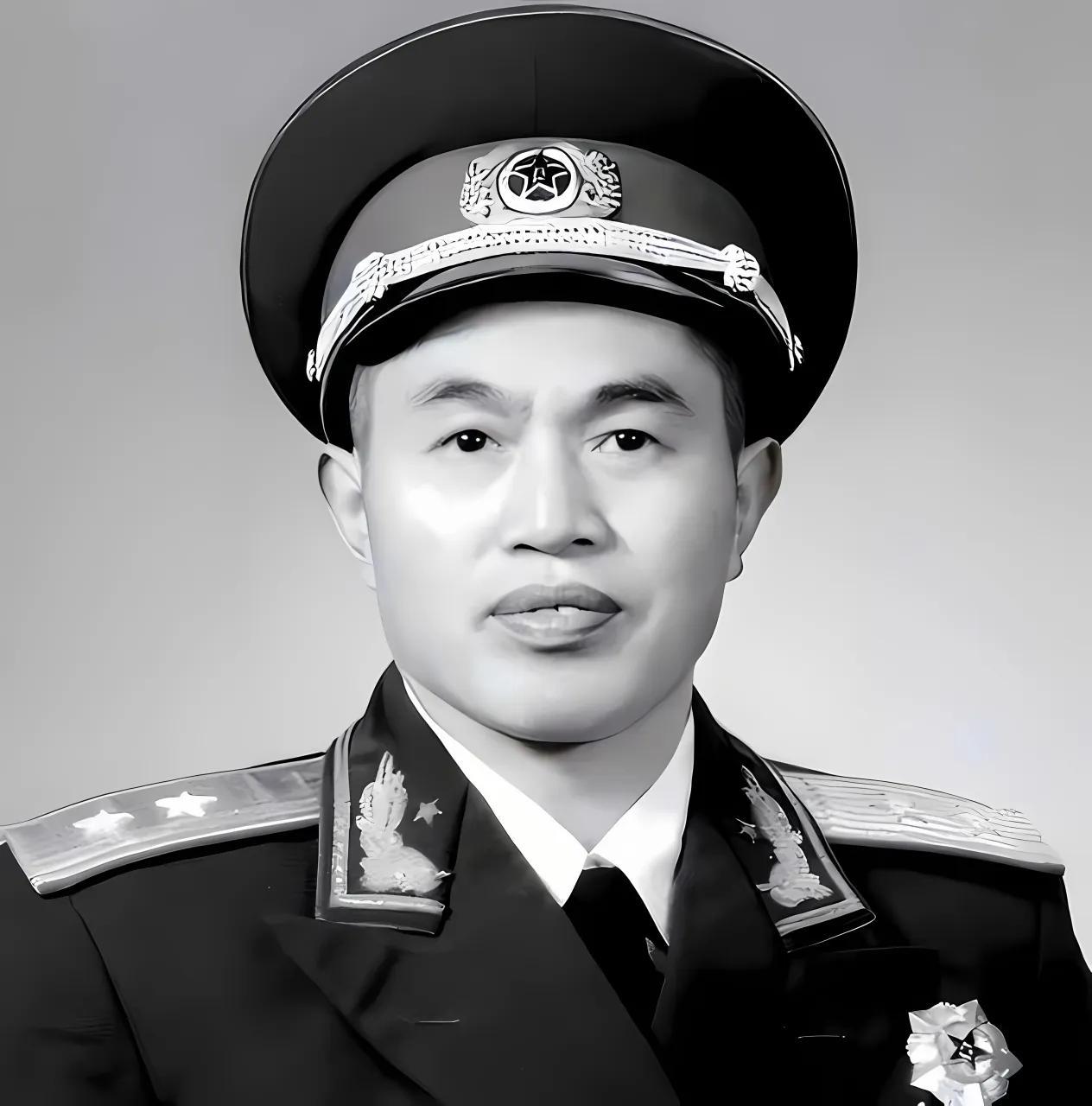珍宝岛战斗后，刘伯承向毛主席力荐一人：他去兰州做司令我睡得着。
 
1969年1