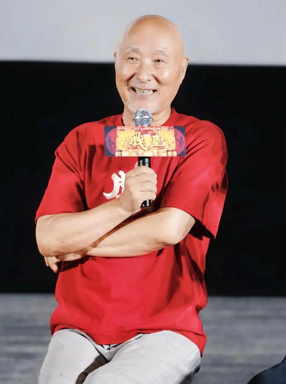 陈佩斯，不用卖惨了，

戏台，2天1.2亿，
长安的荔枝，9天4.11亿
南京照