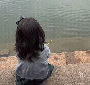 我看了有点不舒服，我先回去睡了![捂脸]