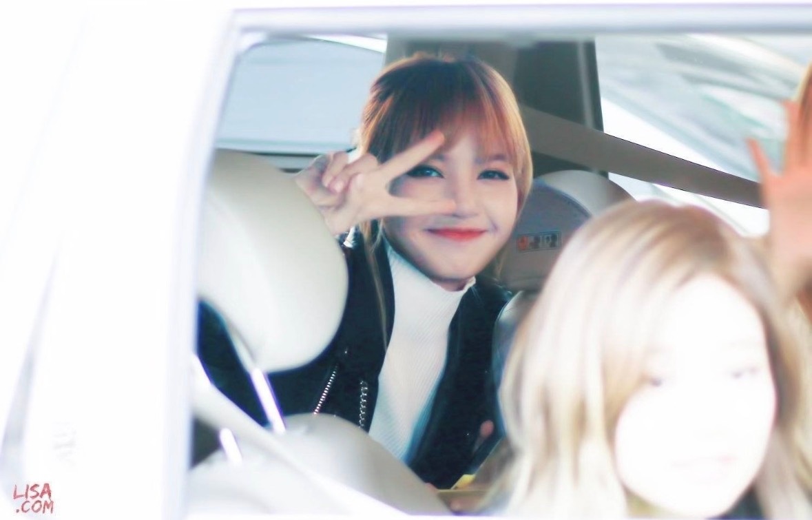 LISA🌷LISA亚女一 【考古安利】161211人气歌谣下班LALISA相关