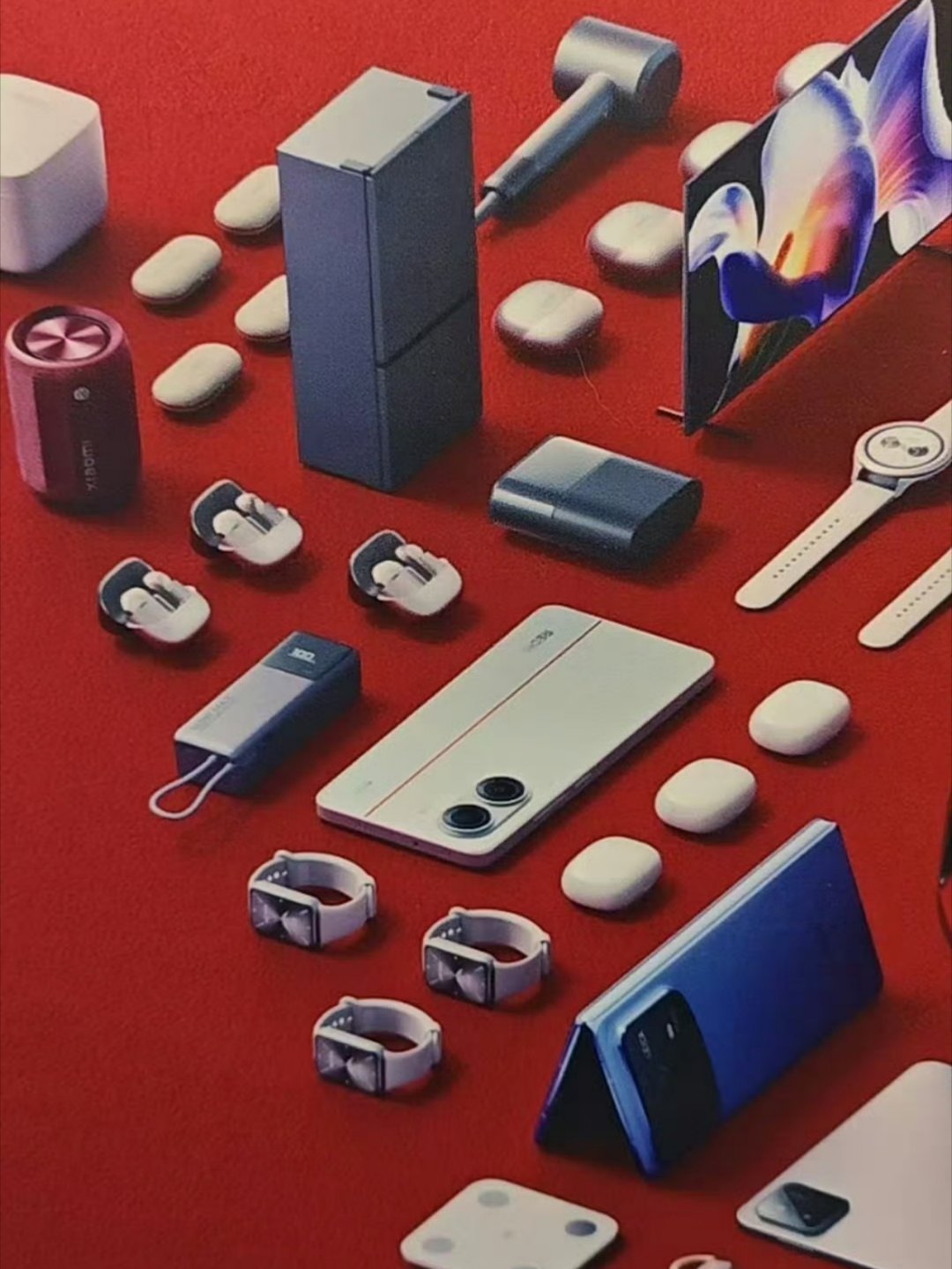 疑似REDMI Turbo 4的海报，看着跟海外款的设计确实差不多啊[笑而不语]
