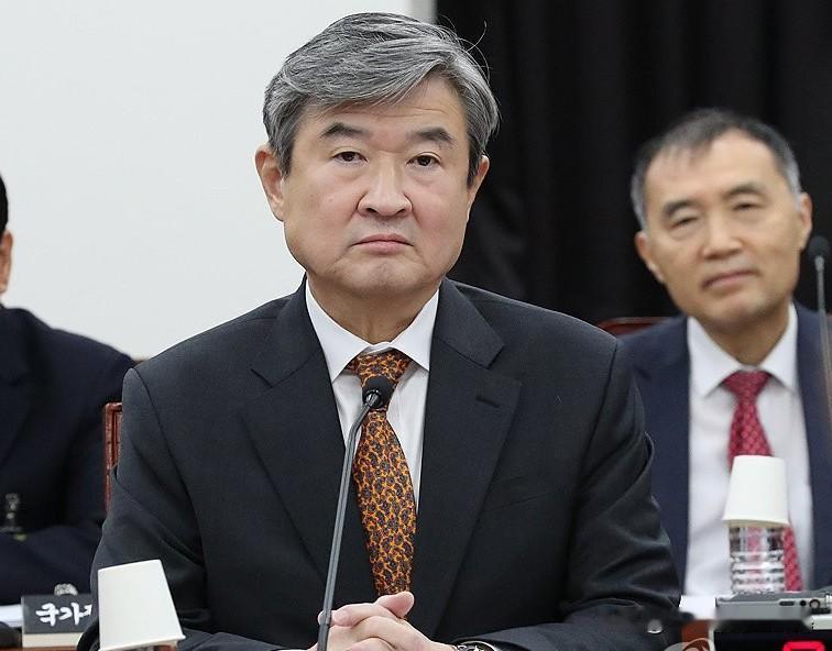 11日韩国殉职海军陆战队特别检察组对前国家情报院院长赵太庸的住宅实施搜查扣押。