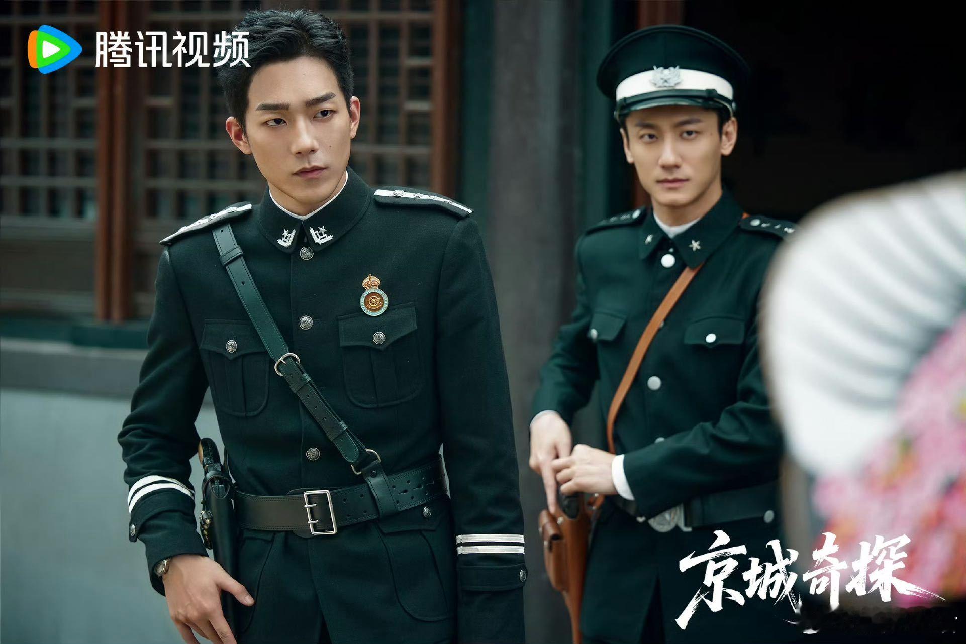 马思超新剧演我看烂剧 真的笑到拍桌，马思超直播里那个又嫌弃又上头的表情，完全是我