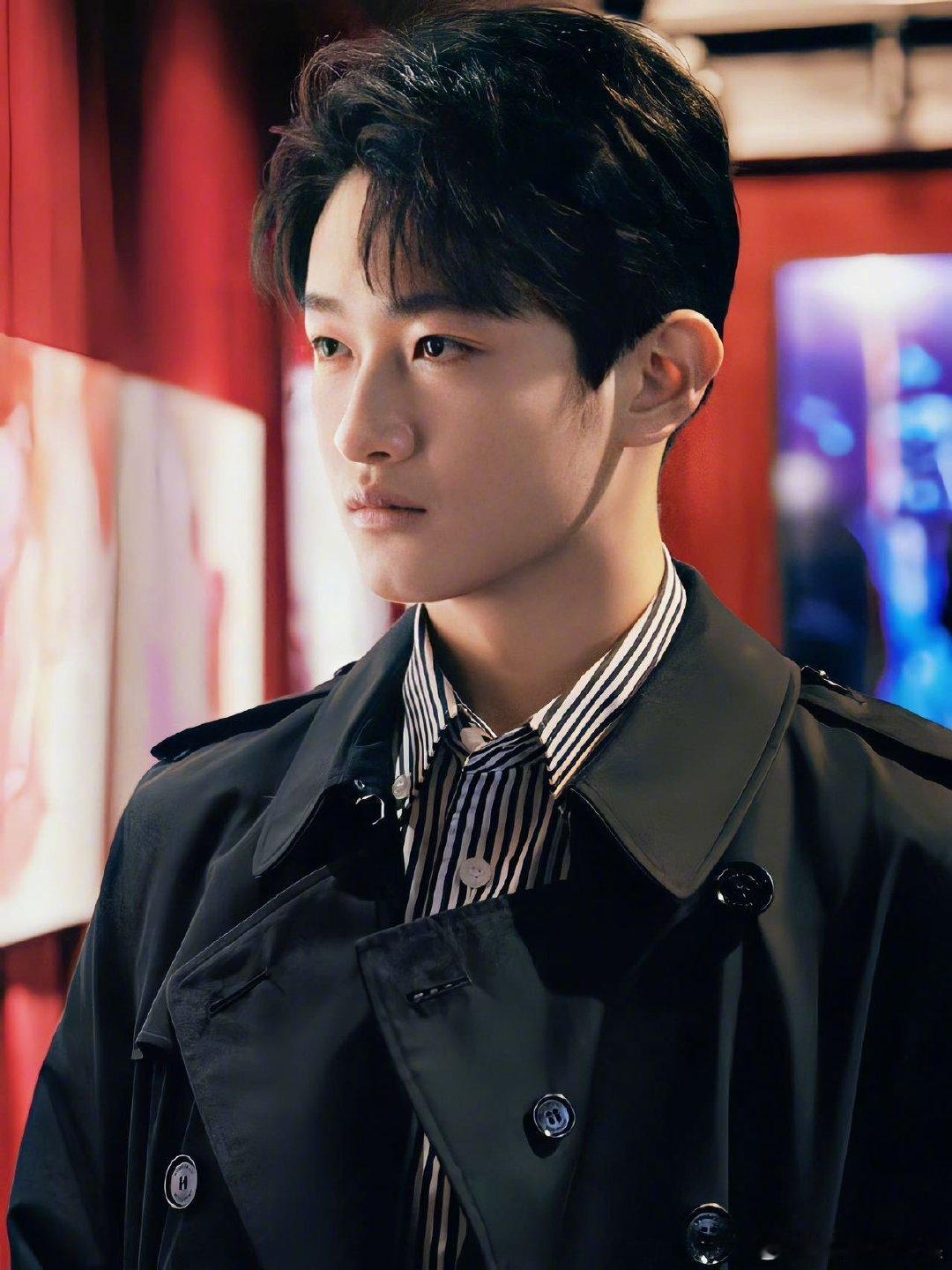 #史彭元演的马继业是标准晋江男主#这么标准的晋江男主也是让我们看到了，抓娃娃里面