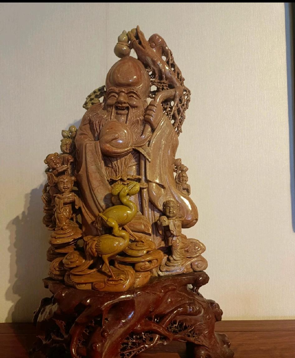 早上5点起床去运动，脑海里突现灵感，停下脚步写头条。

时光跌跌撞撞，留不住指尖