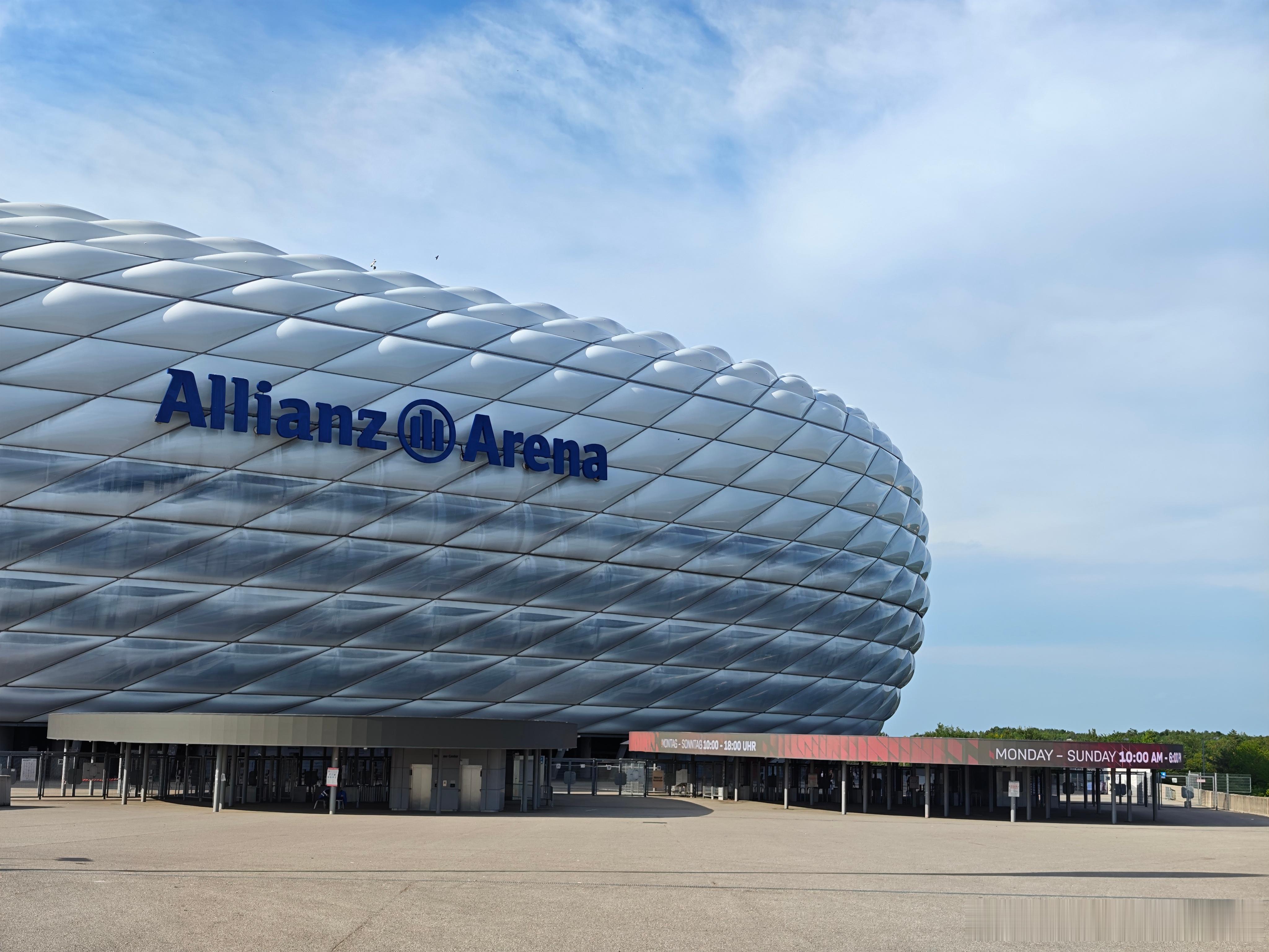 来安联球场打卡，结果发现，上周末正好是BTS演唱会？ 德国·Allianz Ar