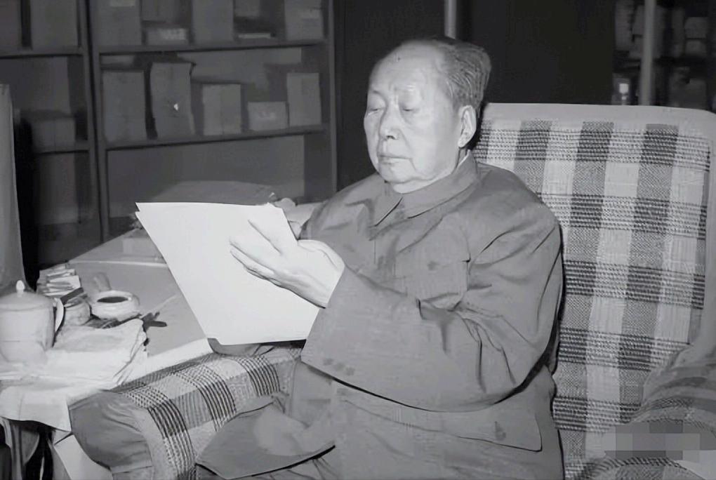 毛主席的五大遗憾：

第一：没有活到100岁

毛主席生前曾说：“七十三，八十四