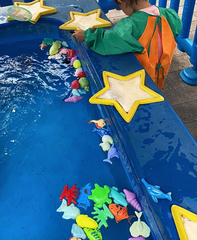 这一篇，为了年幼的孩子，女人一定要看！
今天看到有一个中年男人，差不多40岁左右