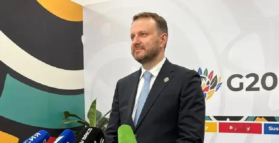 俄罗斯代表团团长、总统助理马克西姆·奥列什金周日在G20峰会期间新闻发布会上表示