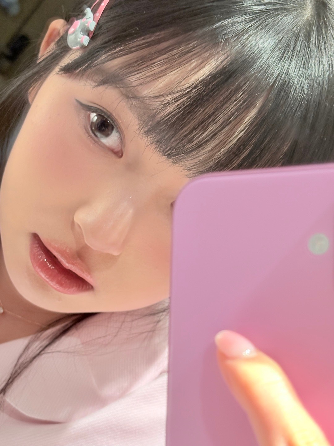 每次容貌焦虑的时候😐化个妆又会被自己美到 ​​​