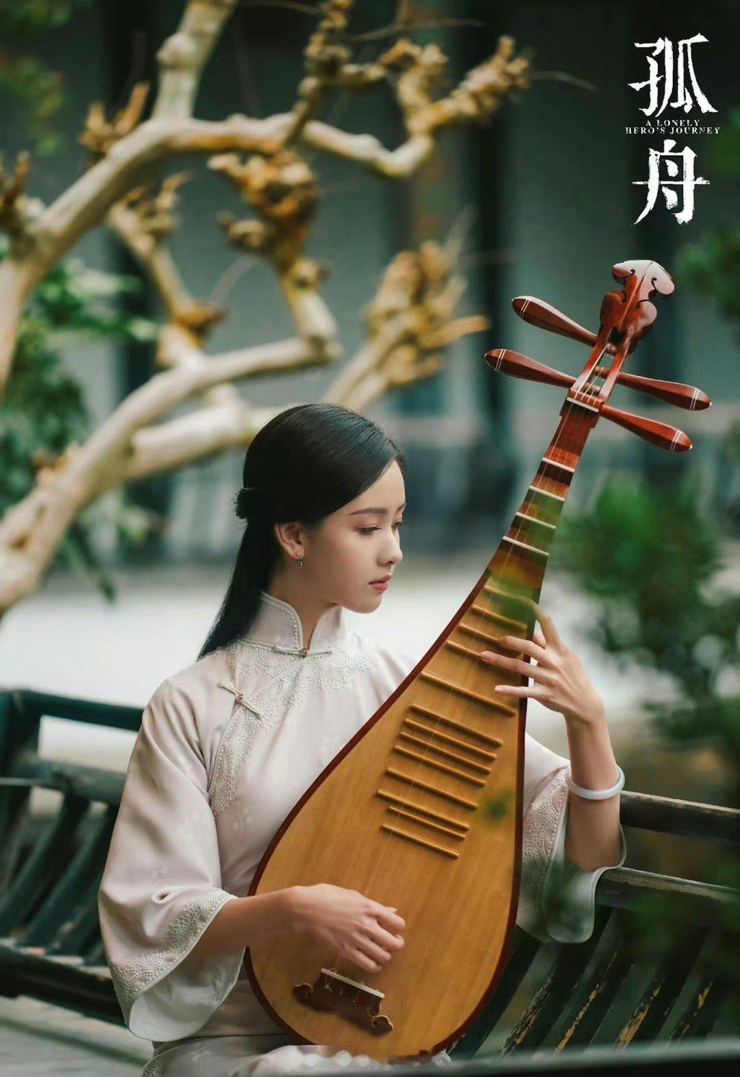 #陈都灵一打开电视天塌了#[笑cry][笑cry][笑cry]天塌了没事 嘟嘟脸