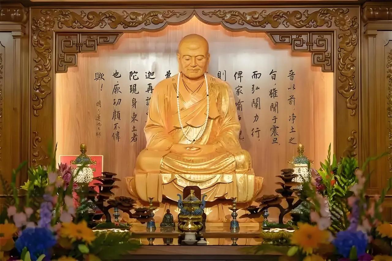 在中国佛教史上，有一位被尊称为“东山第一禅师”的高僧，他的名字叫慧远。作为东晋时