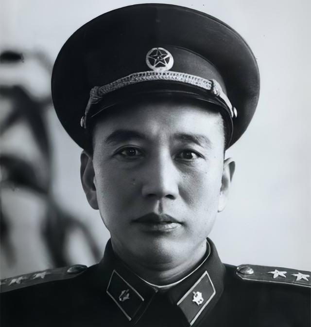 四大野战军的将军中各有一震，都很厉害。 第一野战军有王震，湖南浏阳人，他是第一个
