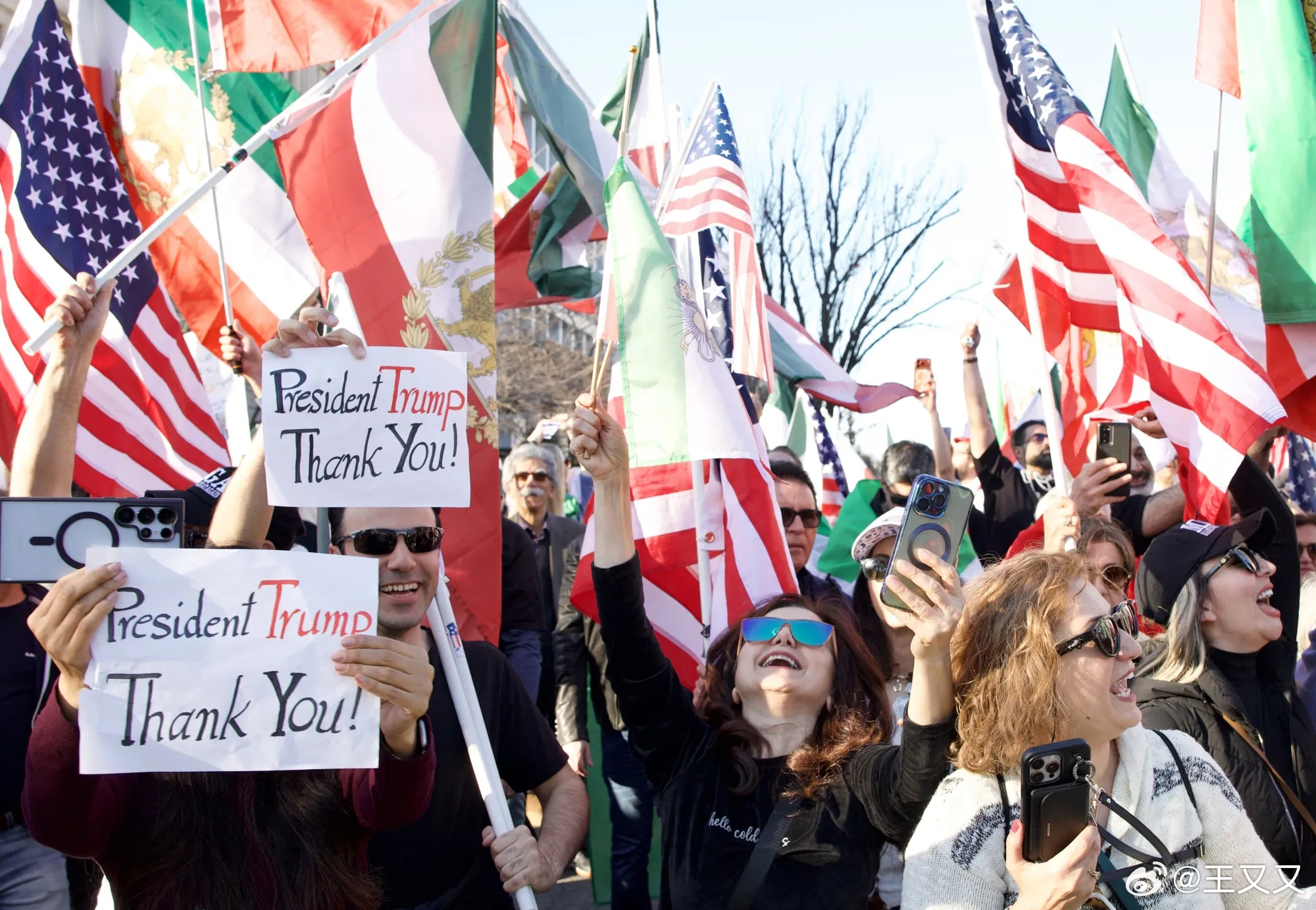 特朗普对伊朗发动军事行动后，不仅在国际上引发冲突升级，也在美国国内政治中造成明显