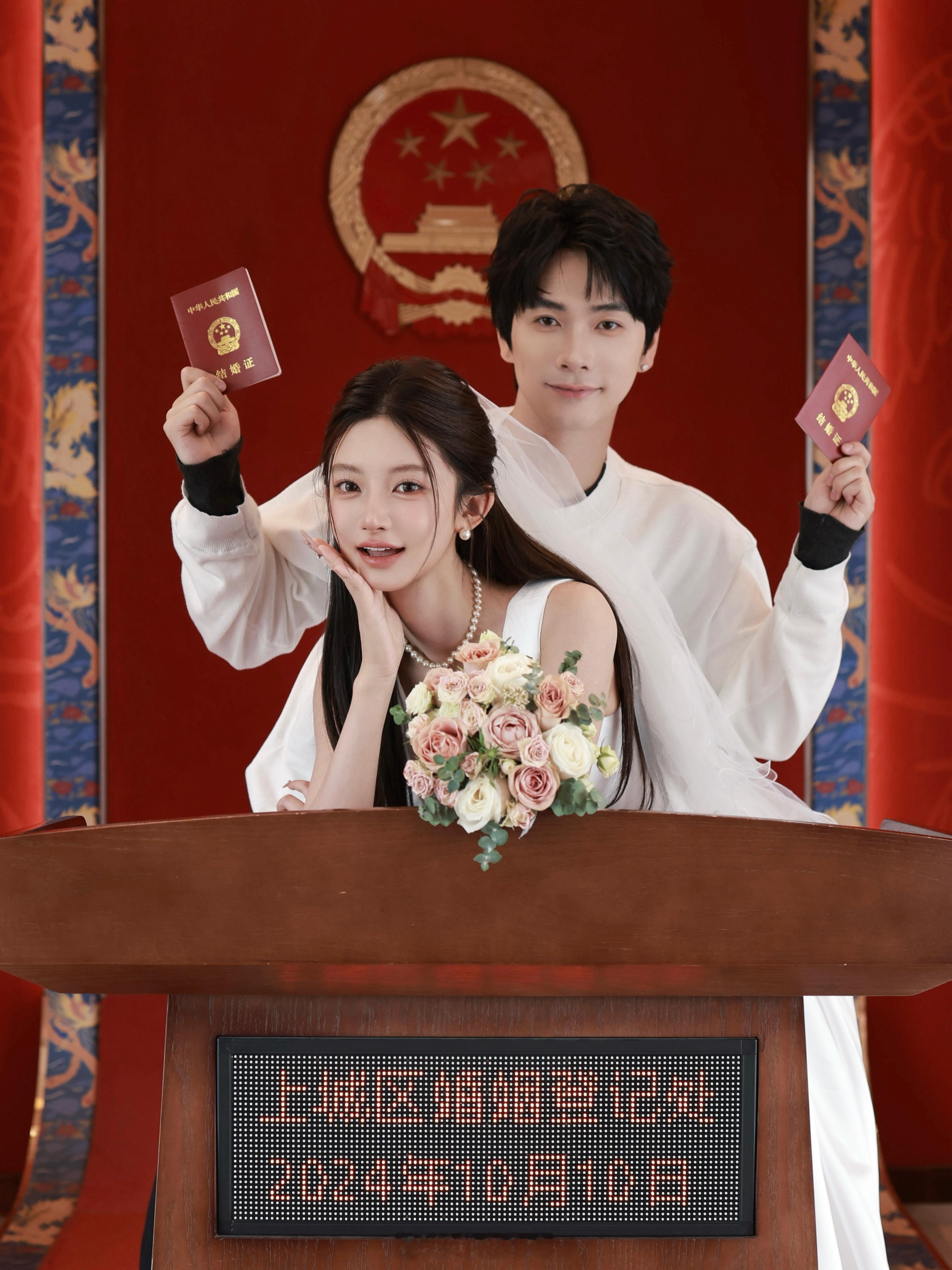 好久不见，一整年现充去了🥰回归微博哈 ​​​