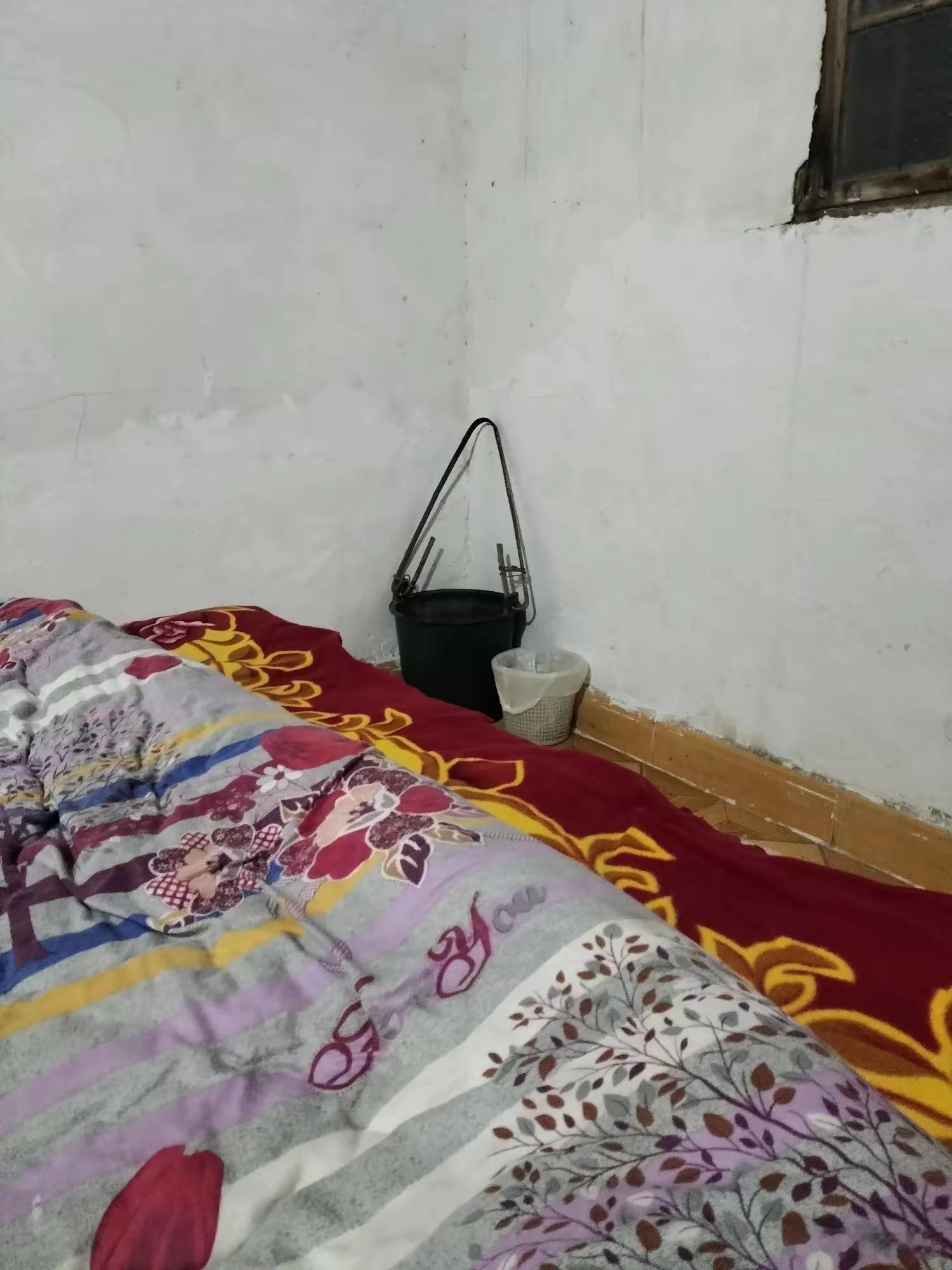 网友：这就是不想回娘家的原因。[并不简单] ​​​