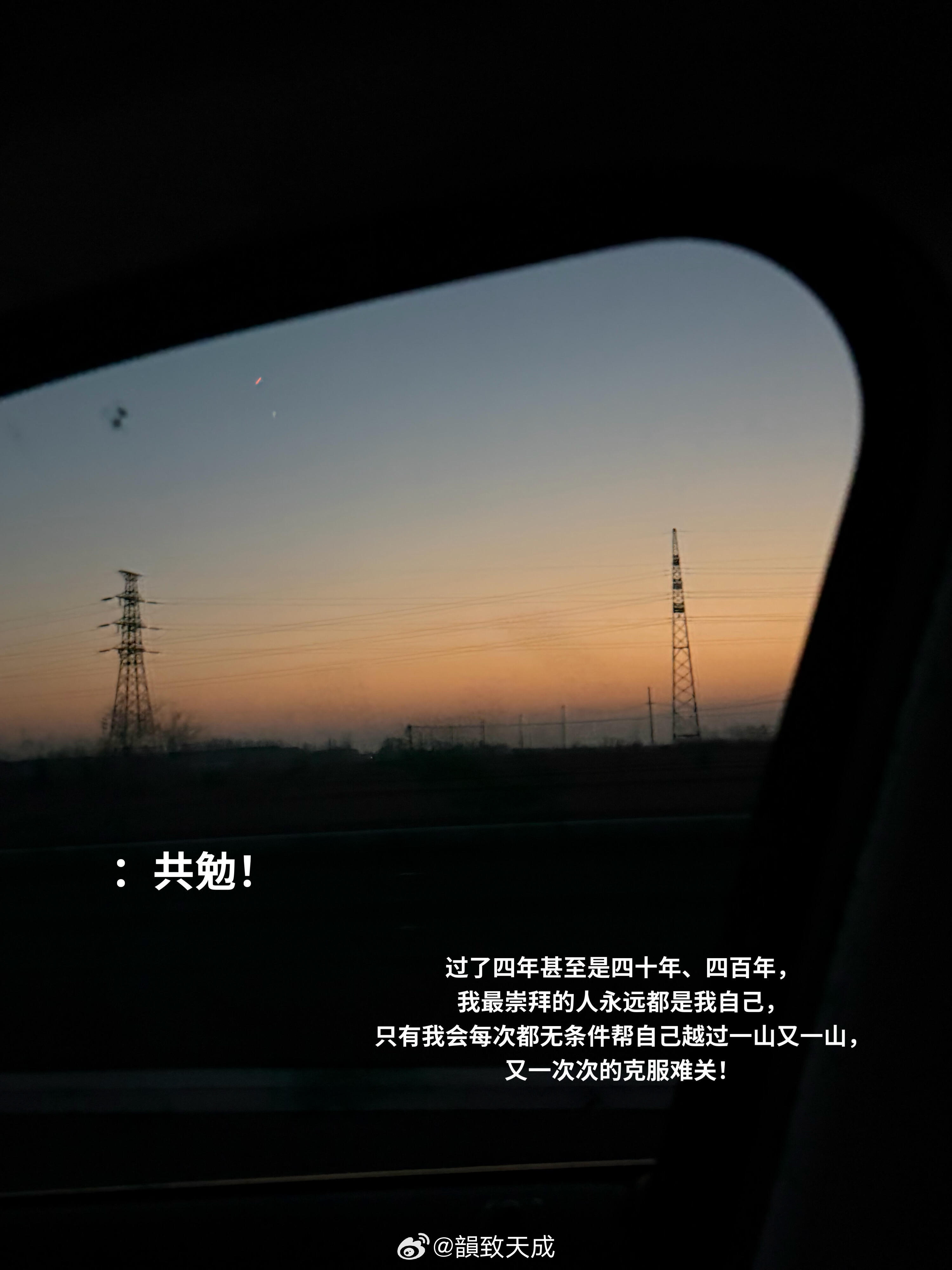 “克服异地”这个词最近被热议，但细看之下，这届年轻人面临的早已不是单纯的情感命题
