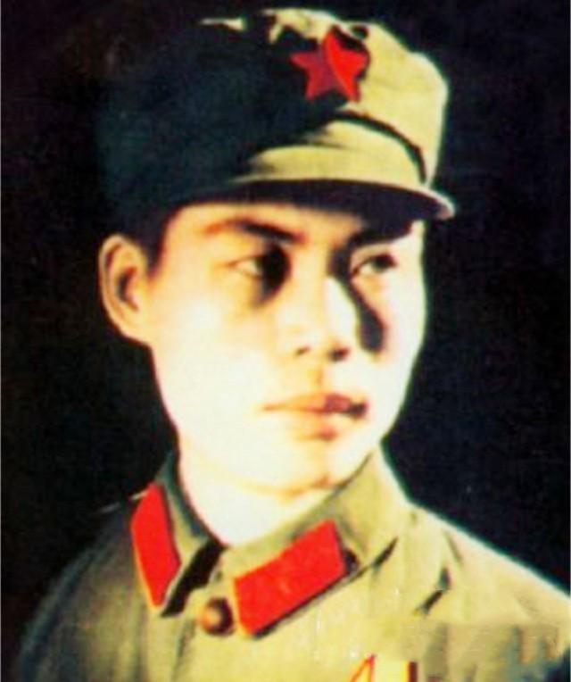 曾在对越自卫反击战中被誉为“黄继光式战斗英雄”的杨朝芬，转业后的人生经历如何？