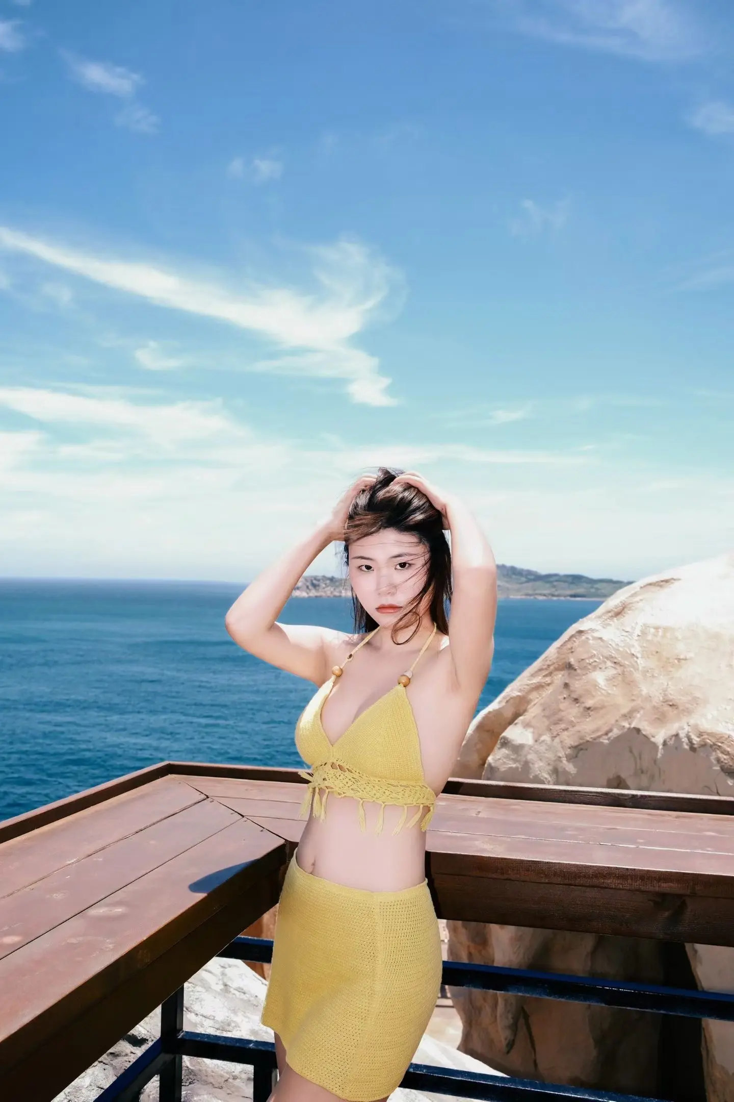 泳装穿搭 泳衣ootd 海滩比基尼泳装穿搭 海岛海岸线 泳衣分享